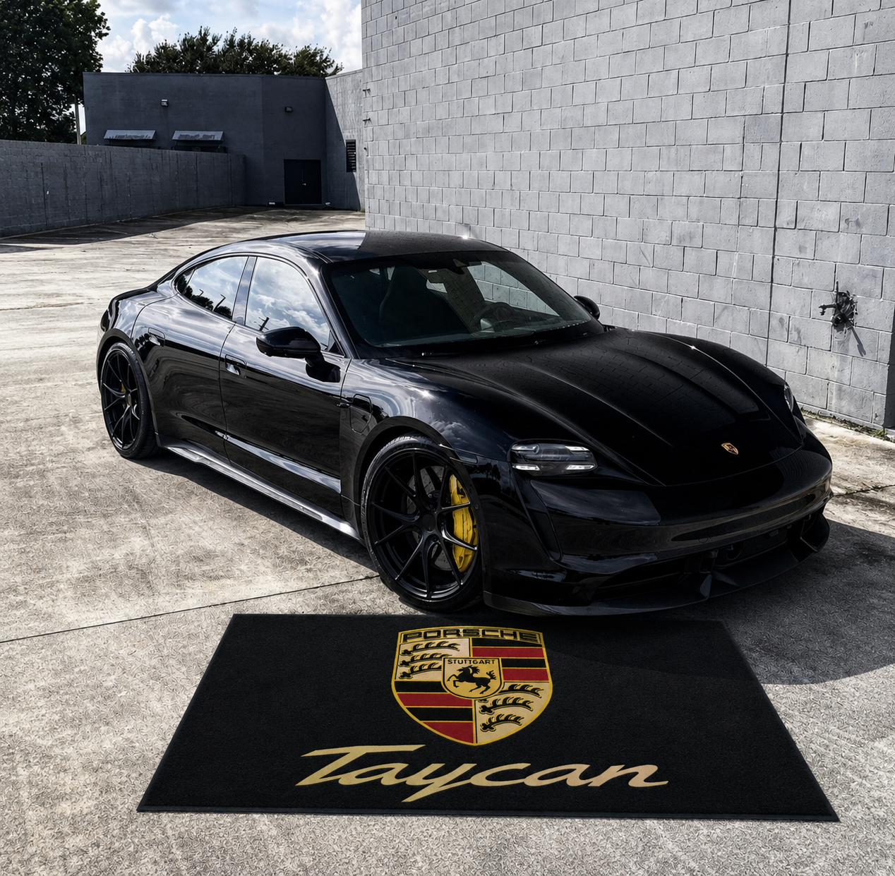 Premium Porsche Garage Rug – 152 x 221 cm  (5x7 ft)